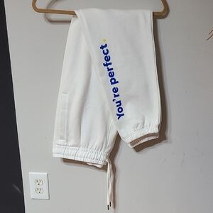 LAST CHANCE! Bundle 3 For $20 Lane Seven White Sweatpants Size Large